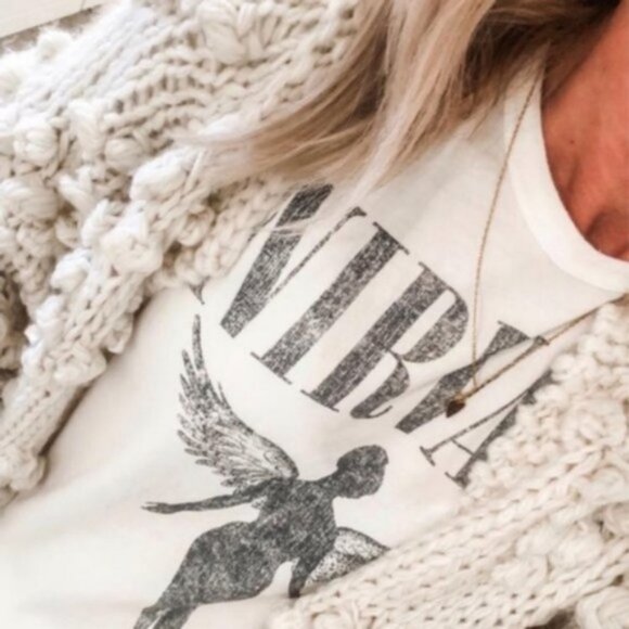 Nirvana Vintage Look Band Graphic Tee - Picture 4 of 6